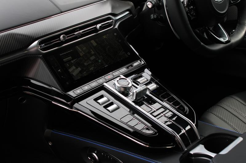 Used Aston Martin Vantage 2025 for sale - 75361483: Photo 9