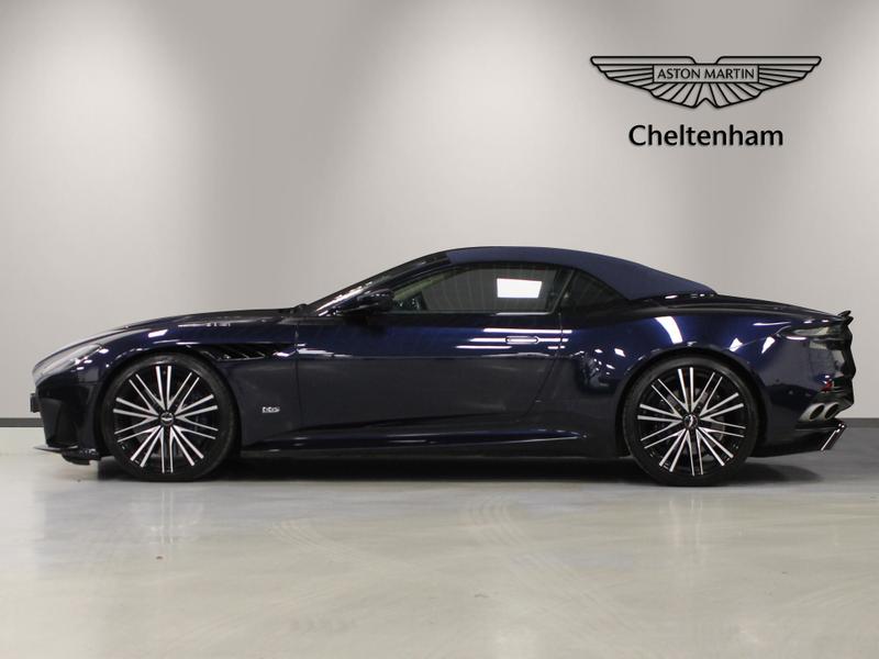 Used Aston Martin DBS 2022 for sale - 76545329: Photo 11