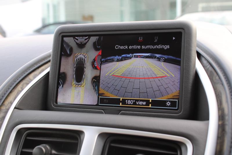 Used Aston Martin DBS 2022 for sale - 76545329: Photo 16