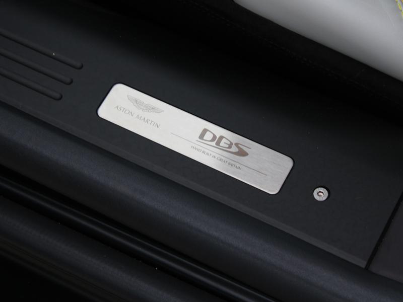 Used Aston Martin DBS 2023 for sale - 76277190: Photo 17