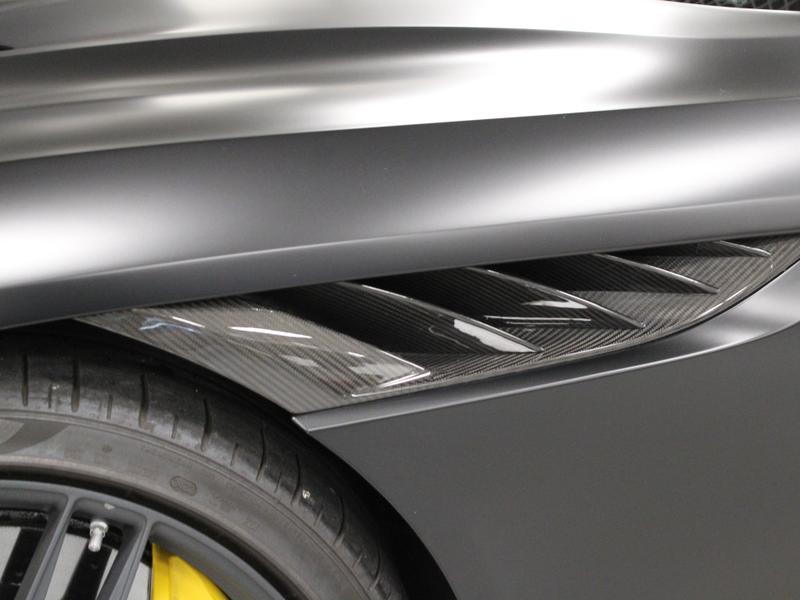 Used Aston Martin DBS 2023 for sale - 76277190: Photo 25