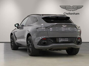 Used Aston Martin DBX 2020 for sale - 76302773: Photo