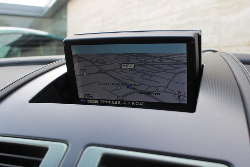 Used Aston Martin Vantage 2010 for sale - 76545319: Photo 13