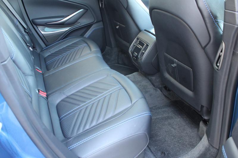 Used Aston Martin DBX 2023 for sale - 76222657: Photo 19