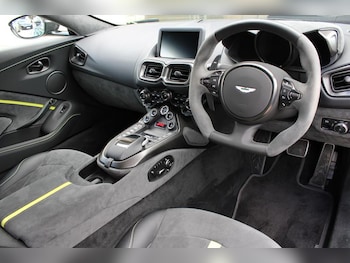 Used Aston Martin Vantage 2022 for sale - 76156778: Photo