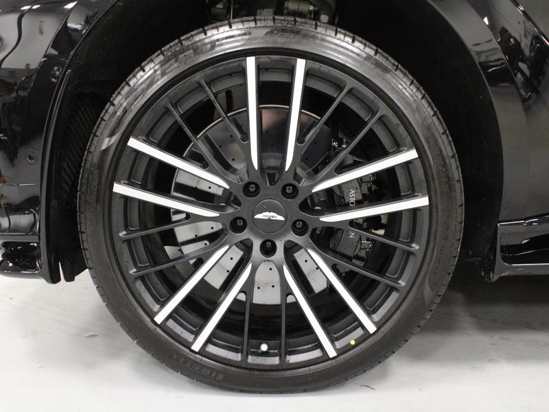 Used Aston Martin DBX 2024 for sale - 74450332: Photo 3