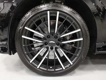 Used Aston Martin DBX 2024 for sale - 74450332: Photo