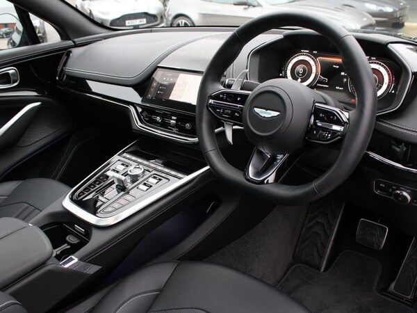 Used Aston Martin DBX 2024 for sale - 74450332: Photo 4