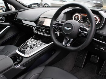 Used Aston Martin DBX 2024 for sale - 74450332: Photo