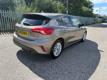 Used Ford Focus 2019 for sale - 78862804: Photo