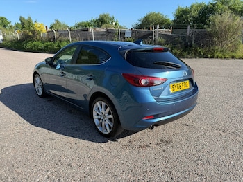 Used Mazda Mazda3 2018 for sale - 78862463: Photo