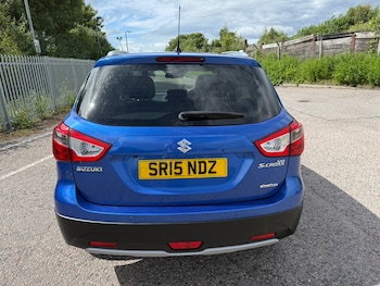 Used Suzuki SX4 S-Cross 2015 for sale - 78862810: Photo