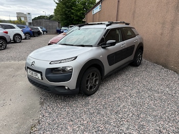 Used Citroen C4 Cactus 2018 for sale - 78857981: Photo