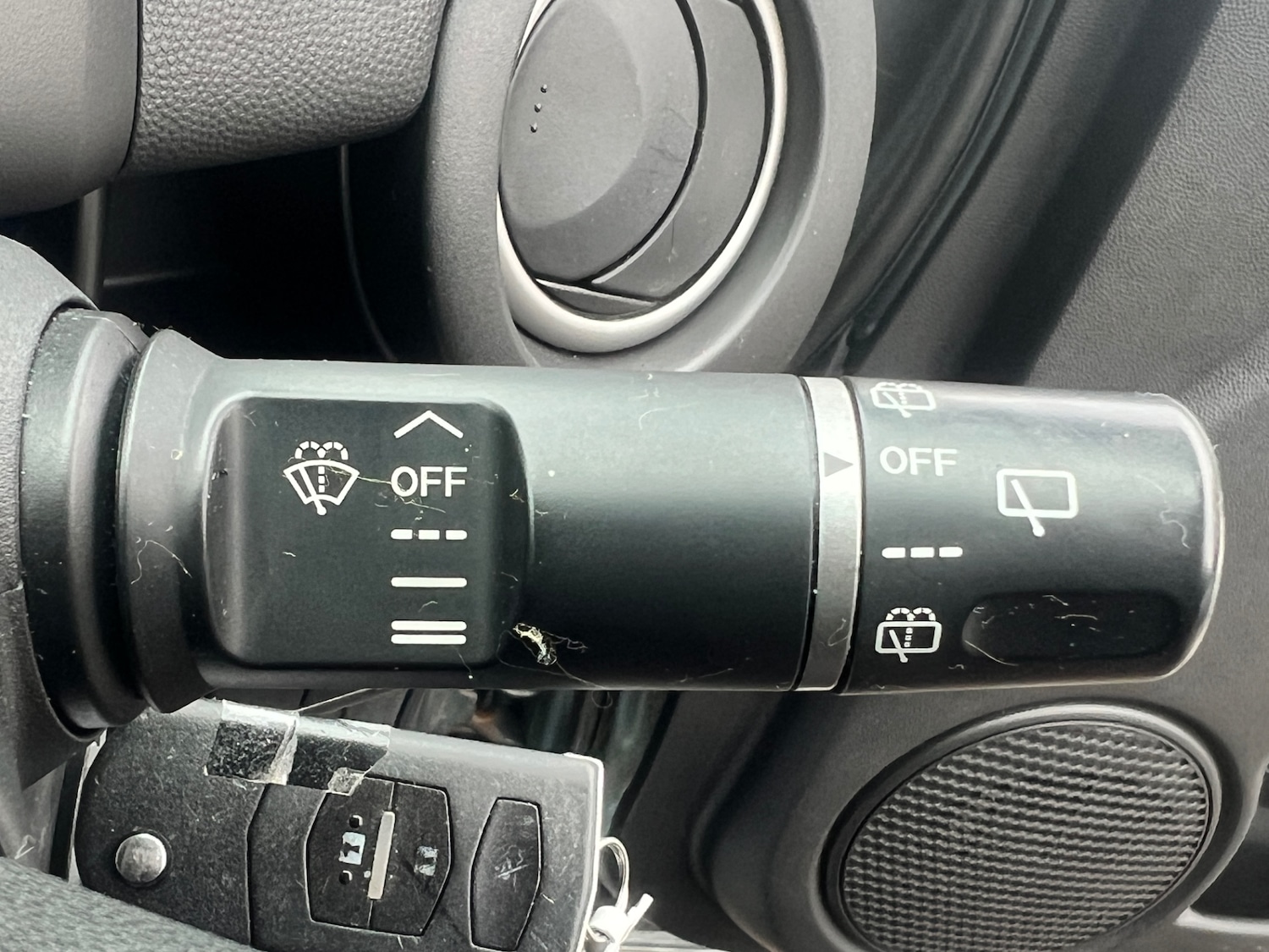 Used Mazda Mazda2 2012 for sale - 76243264: Photo 18