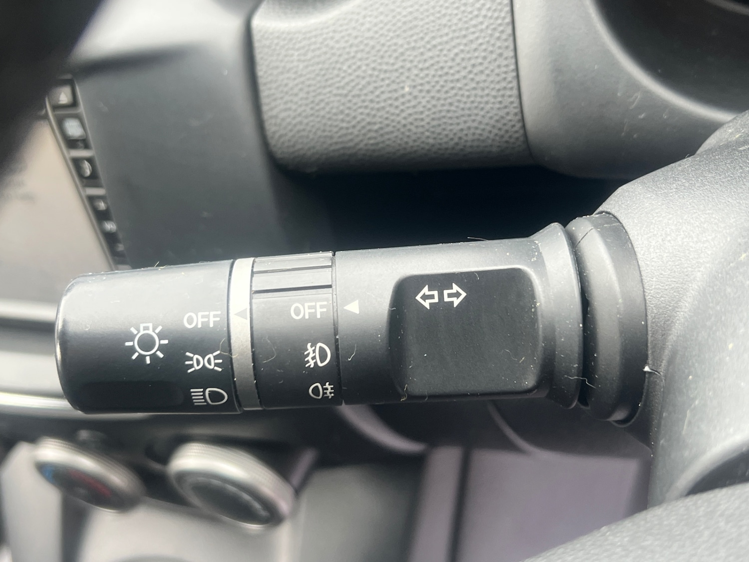 Used Mazda Mazda2 2012 for sale - 76243264: Photo 19