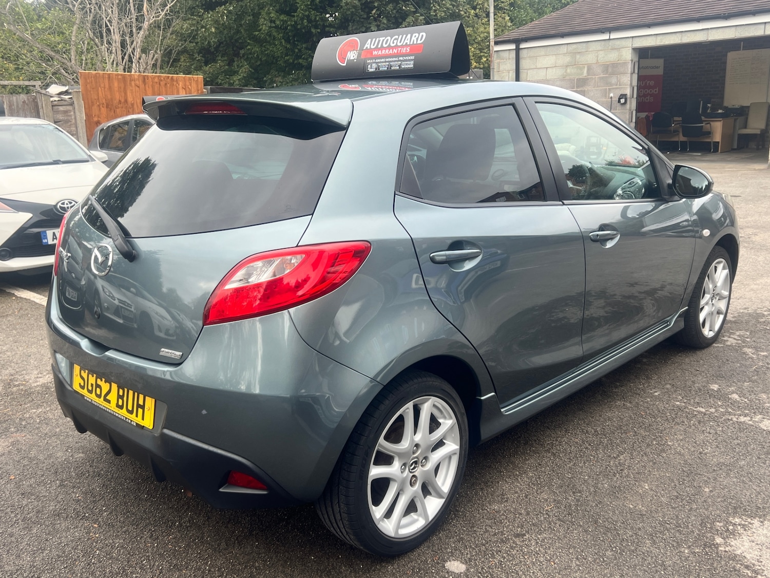 Used Mazda Mazda2 2012 for sale - 76243264: Photo 5