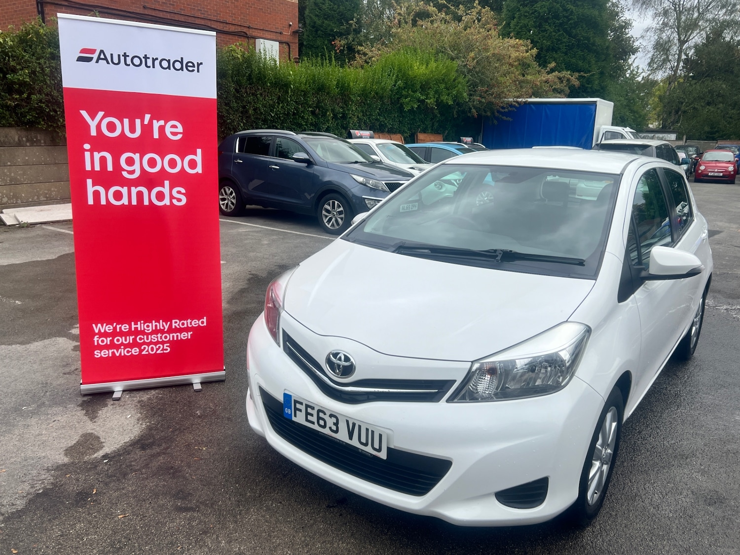 Used Toyota Yaris 2013 for sale - 76243239: Photo 1