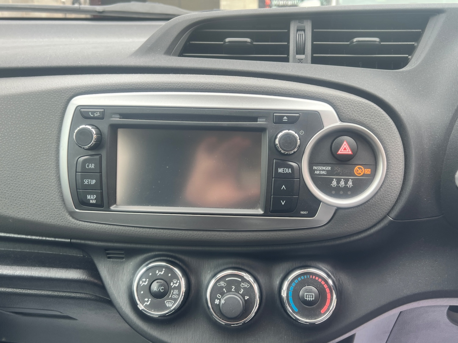 Used Toyota Yaris 2013 for sale - 76243239: Photo 20