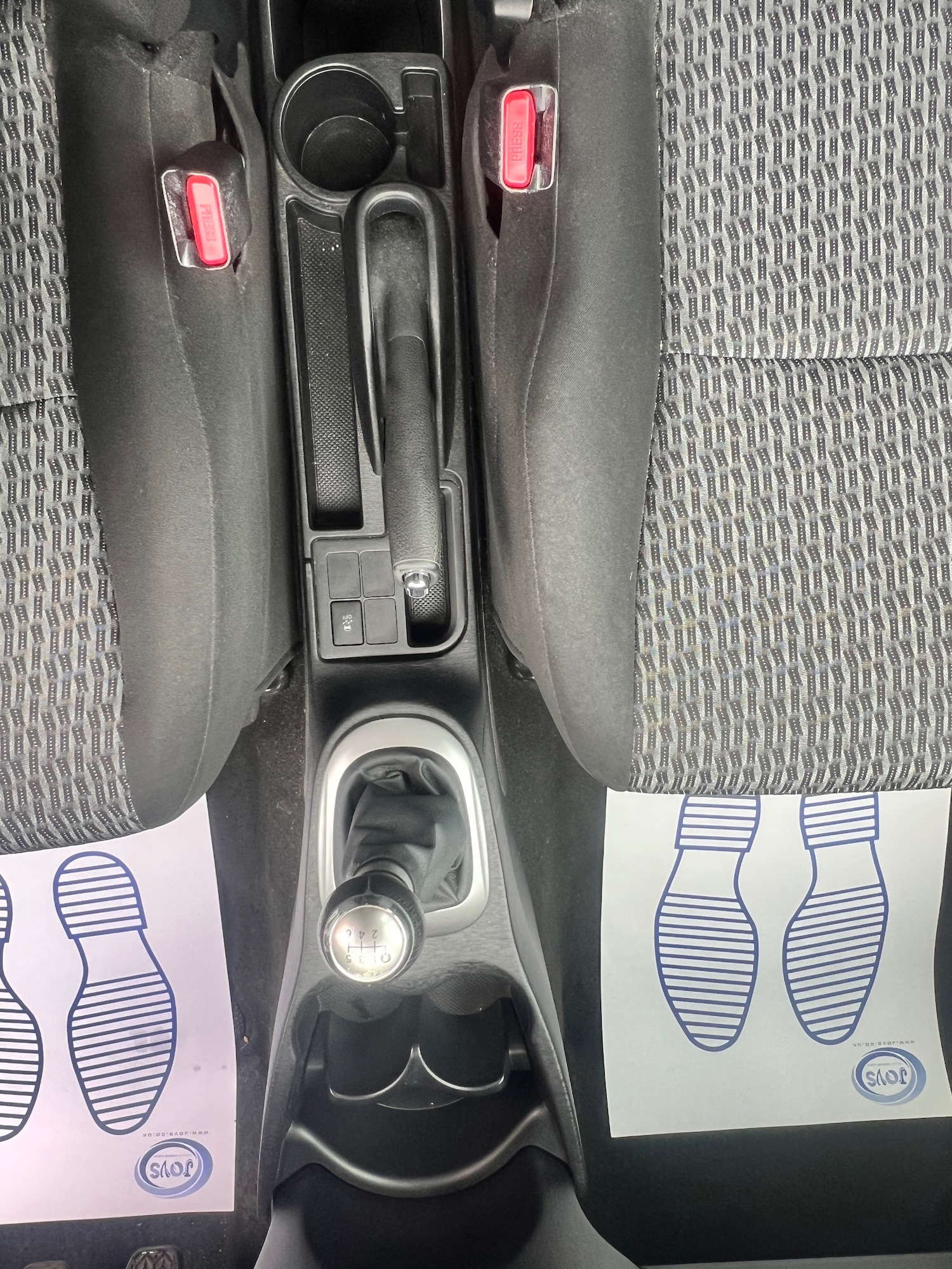 Used Toyota Yaris 2013 for sale - 76243239: Photo 23