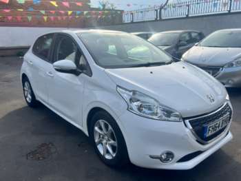 Used Peugeot 208 2015 for sale - 74536963: Photo