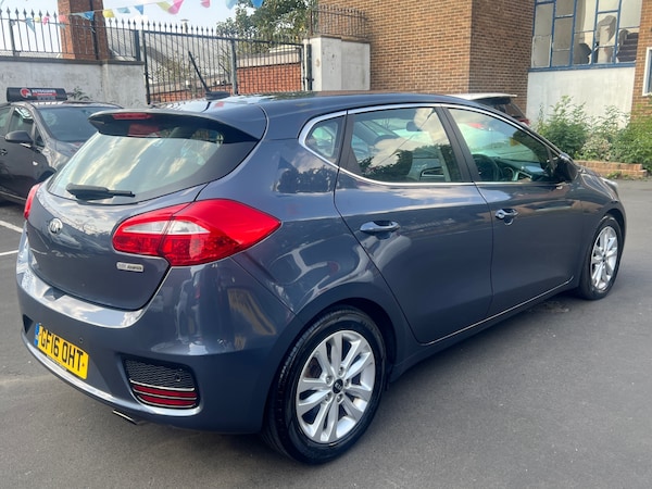 Used Kia Ceed 2016 for sale - 75681628: Photo 4