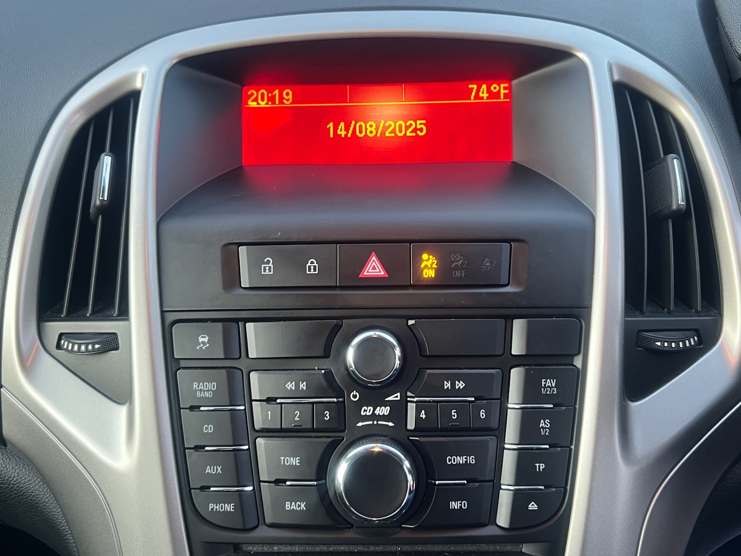 Vehicle 21