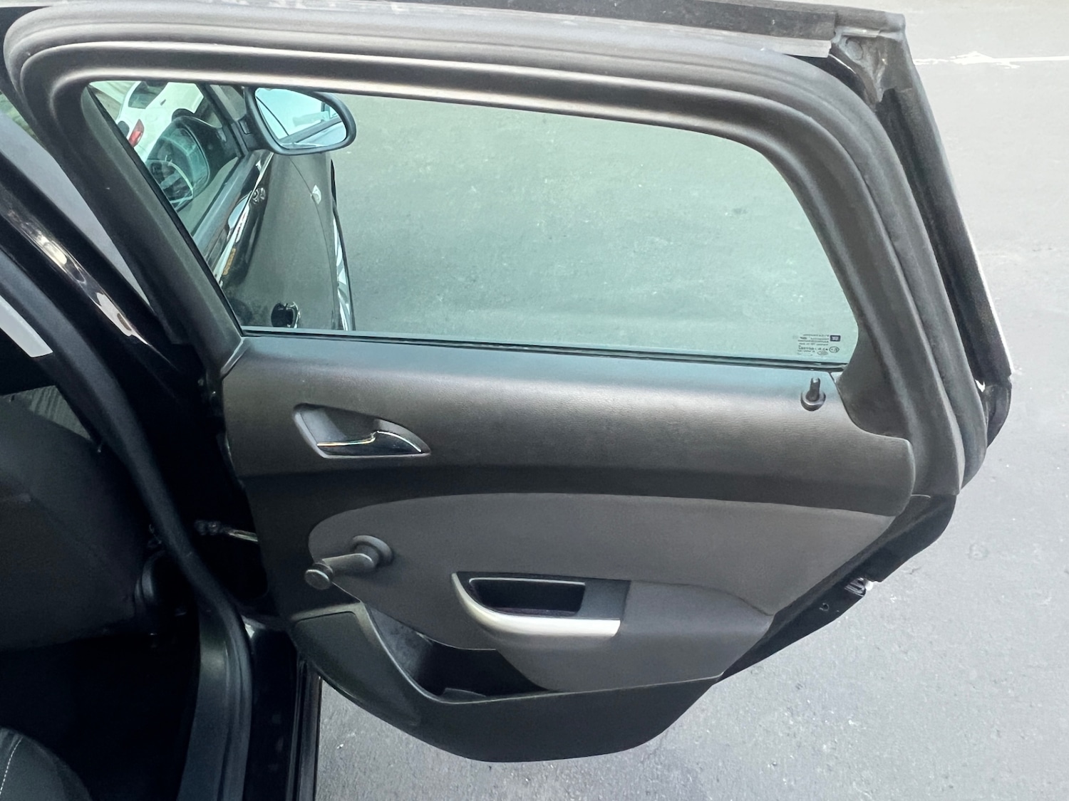 Vehicle 33