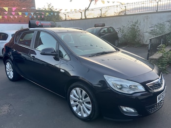 Used Vauxhall Astra 2010 for sale - 75681623: Photo