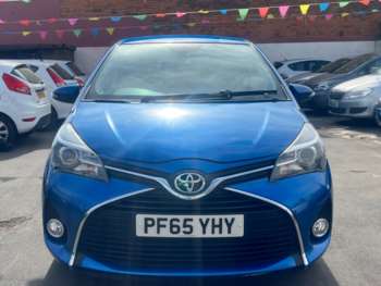 Used Toyota Yaris 2016 for sale - 74537015: Photo