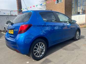 Used Toyota Yaris 2016 for sale - 74537015: Photo