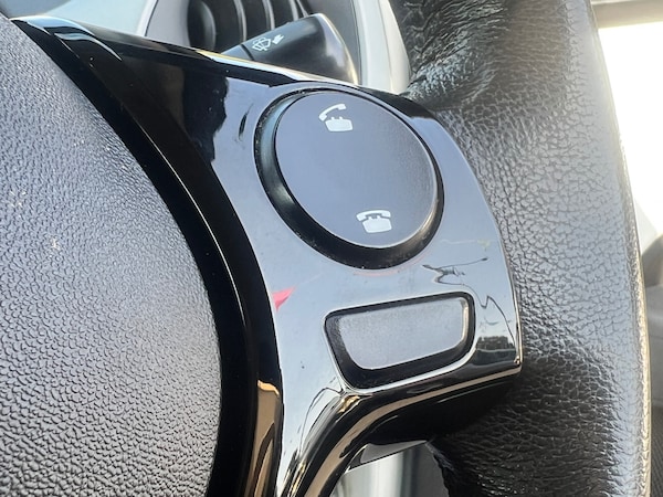 Used Toyota AYGO 2015 for sale - 75681624: Photo 15