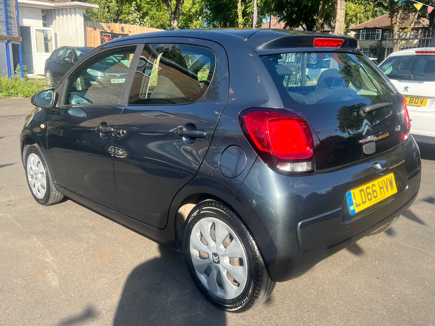 Vehicle 6