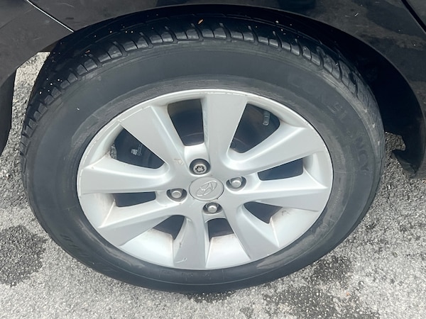 Used Hyundai i20 2013 for sale - 76243363: Photo 18