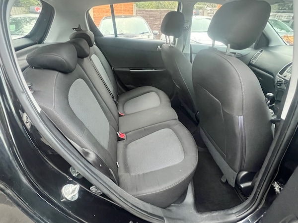 Used Hyundai i20 2013 for sale - 76243363: Photo 23