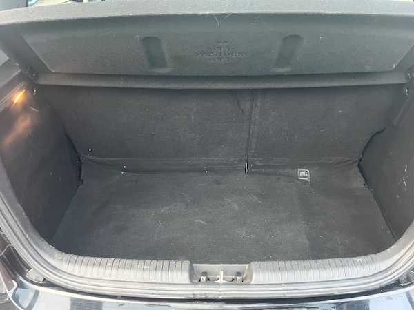 Used Hyundai i20 2013 for sale - 76243363: Photo 29