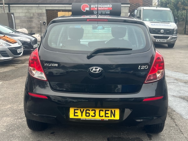 Used Hyundai i20 2013 for sale - 76243363: Photo 5