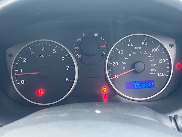 Used Hyundai i20 2013 for sale - 76243363: Photo 8