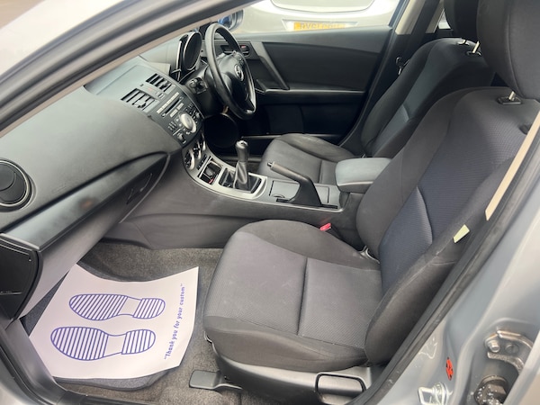 Used Mazda Mazda3 2011 for sale - 75535684: Photo 23