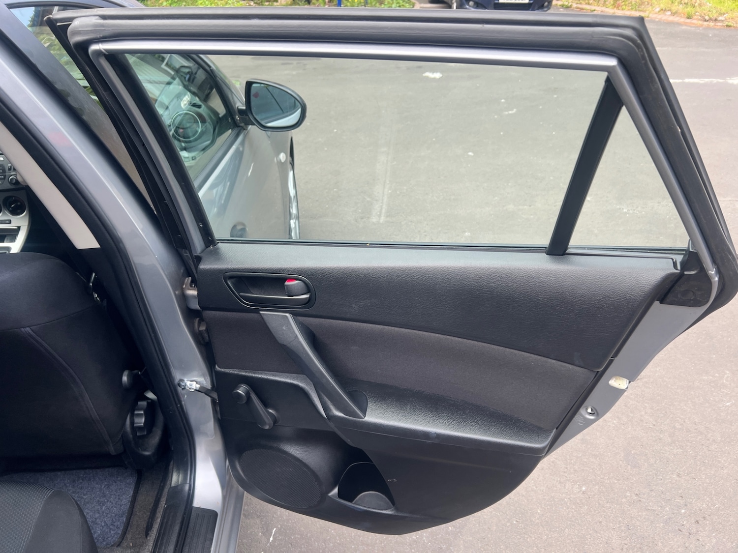 Vehicle 27