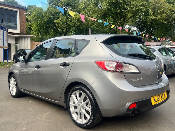 Used Mazda Mazda3 2011 for sale - 75535684: Photo 6