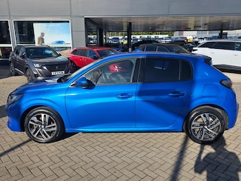 Used Peugeot 208 2021 for sale - 76101749: Photo 4