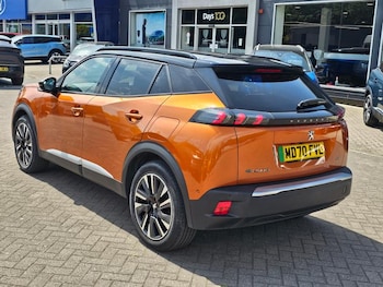 Used Peugeot 2008 2021 for sale - 79516027: Photo