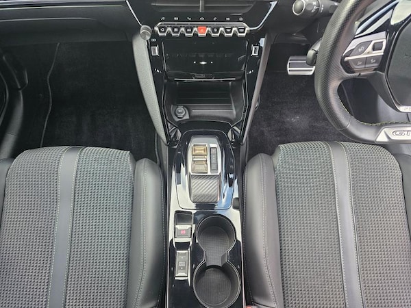 Used Peugeot E-208 2024 for sale - 76266132: Photo 20
