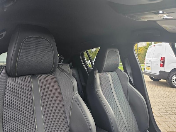 Used Peugeot E-208 2024 for sale - 76266132: Photo 30