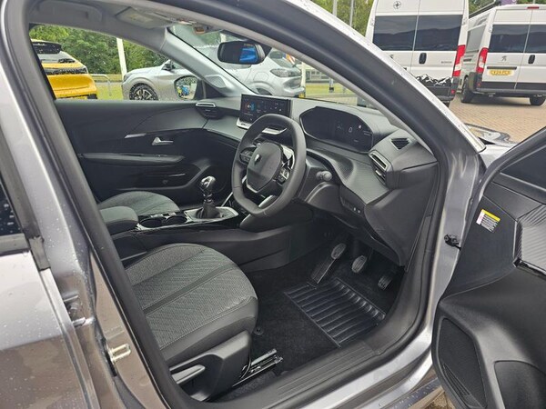 Used Peugeot 208 2025 for sale - 75632717: Photo 11