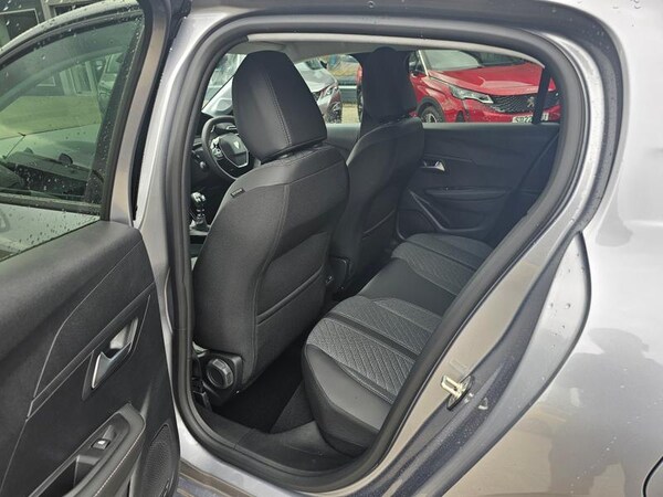 Used Peugeot 208 2025 for sale - 75632717: Photo 23