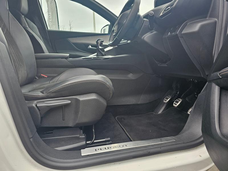 Used Peugeot 3008 2021 for sale - 77718596: Photo 11