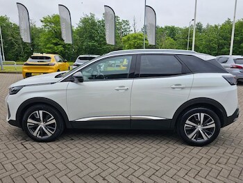 Used Peugeot 3008 2024 for sale - 78657208: Photo
