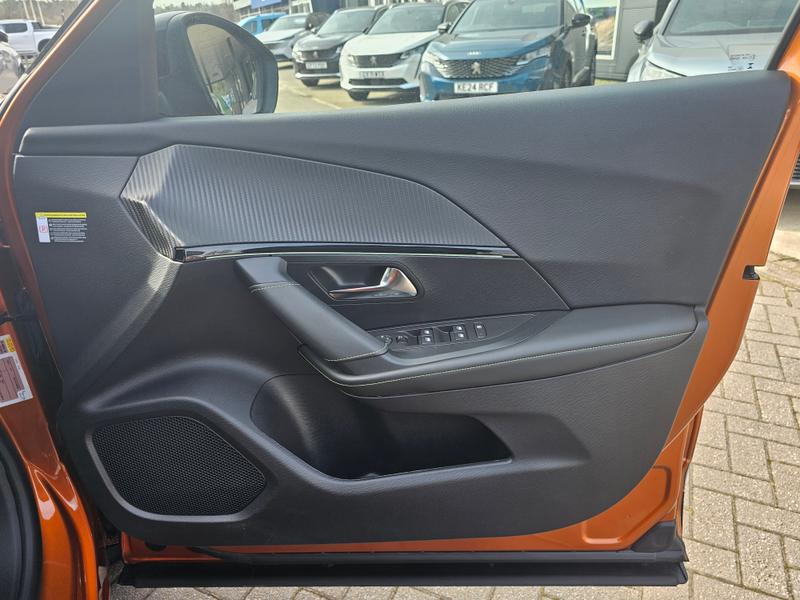 Used Peugeot 2008 2023 for sale - 77989032: Photo 13