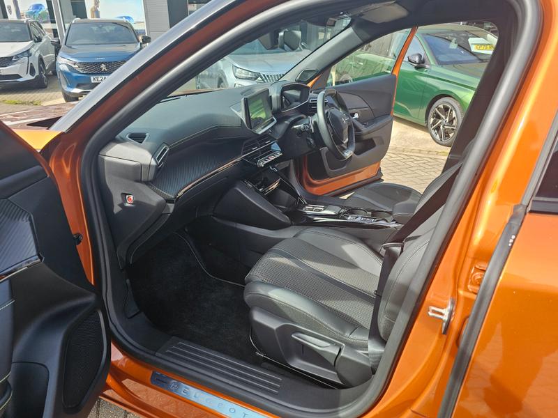 Used Peugeot 2008 2023 for sale - 77989032: Photo 25